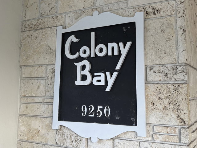 Colony Bay Harbor Condo photo 3